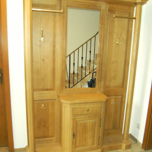 Garderobe Eiche Massiv