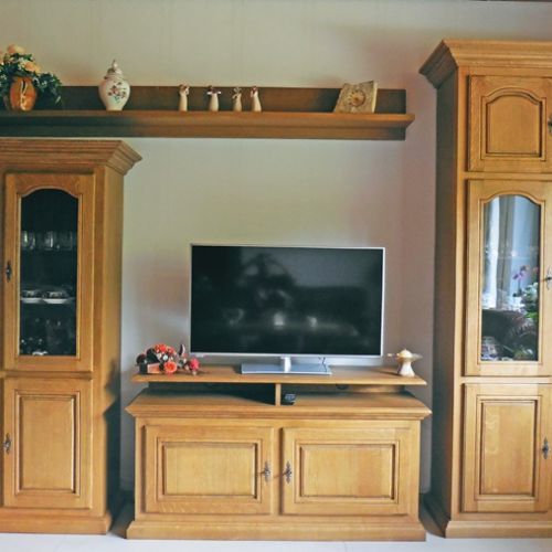 Wohnschrank Eiche rustikal Massiv p43 gebeizt