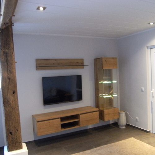 TV Kombination Asteiche geölt